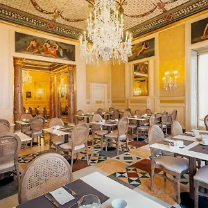 4* מלון Eurostars Centrale Palace
